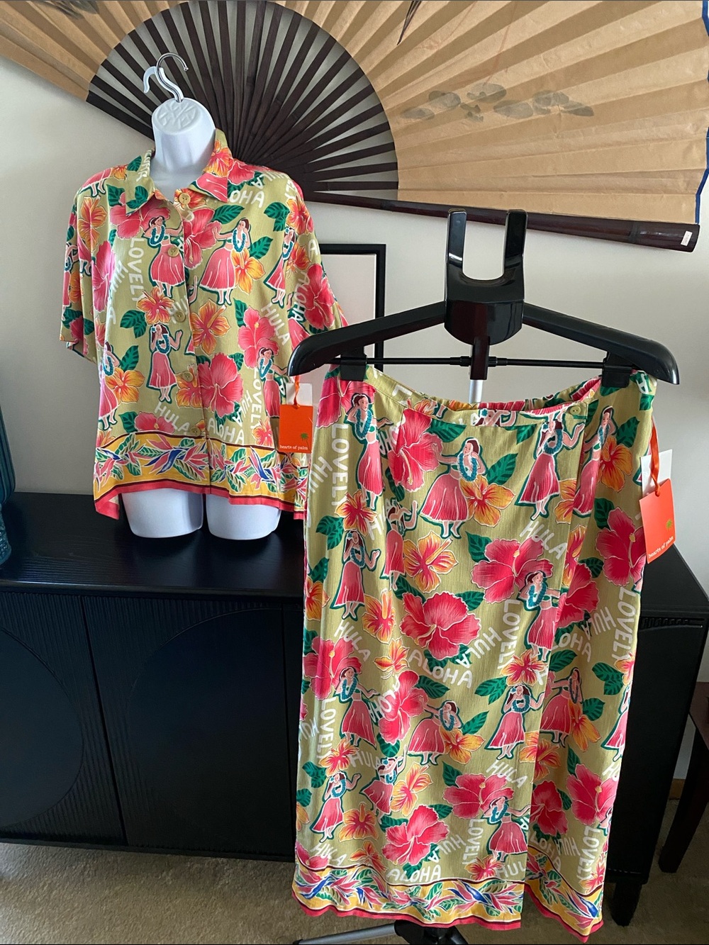 Vintage Hearts of Palm Hawaiian Hula Dancer Two Piece Wrap Skirt Set
